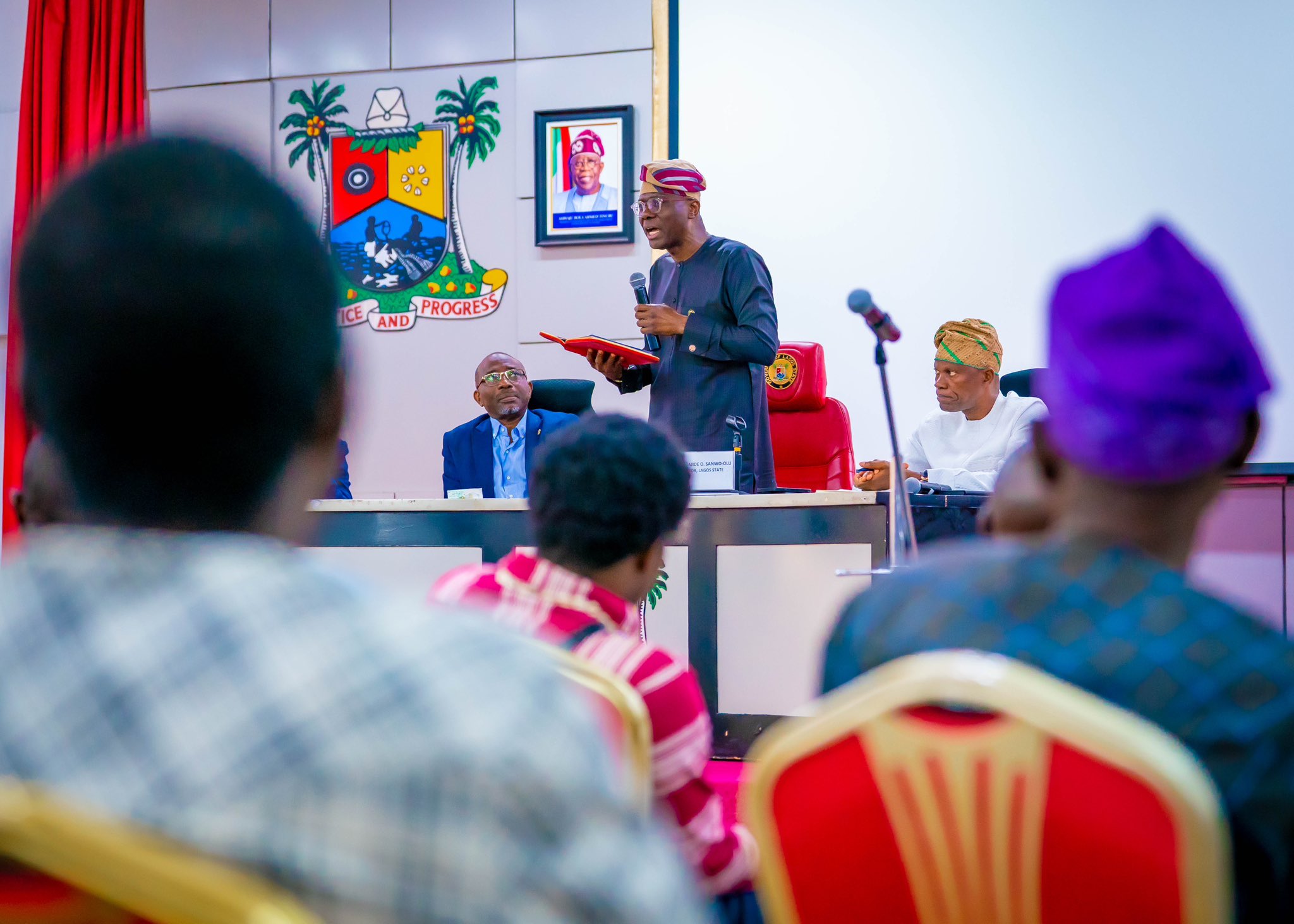 Babajide Sanwo-Olu (Governor, Lagos State) met with Civil Society and Self-Determination Groups.